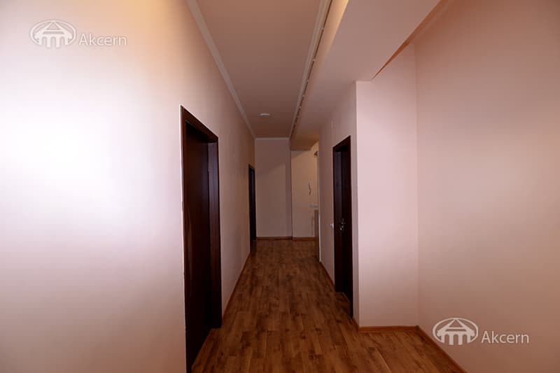 Apartment · 3 rooms · 105 m² · Kanaker-Zeytun