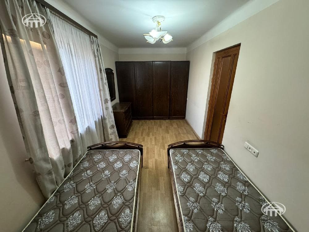 Apartment · 1 rooms · 40 m² · Kentron