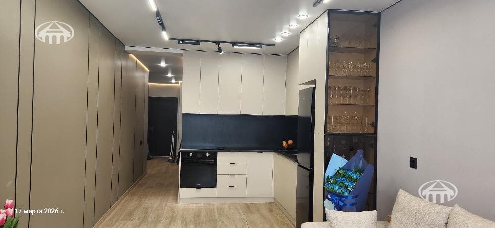 Apartment · 3 rooms · 69 m² · Kentron