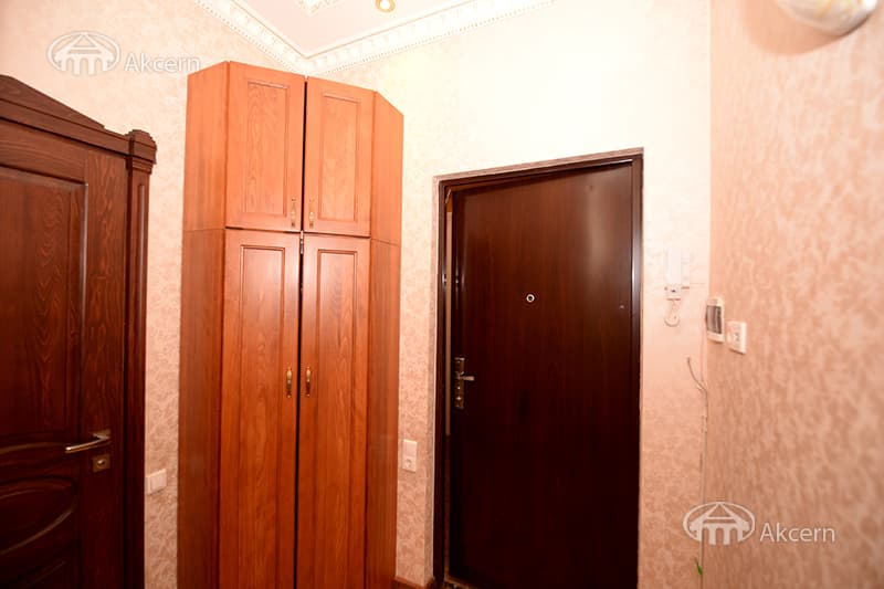 Apartment · 2 rooms · 55 m² · Kentron