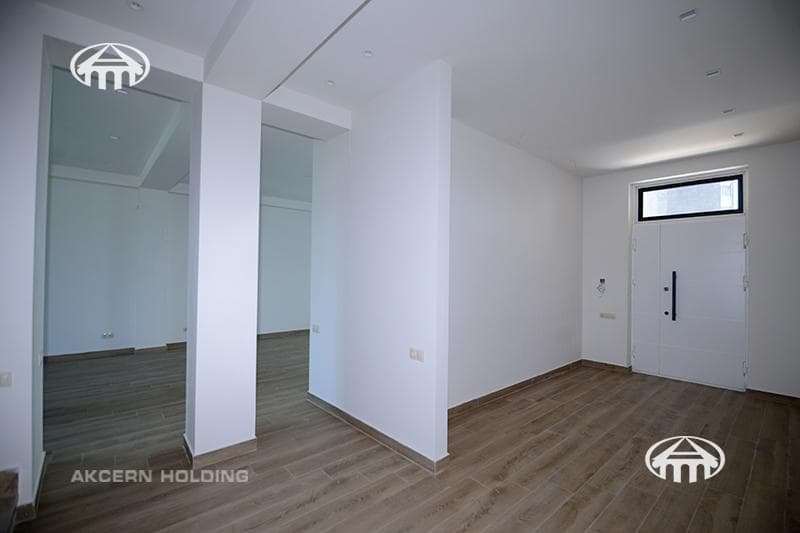Таунхаус · 5 комн. · 394 м² · Арабкир