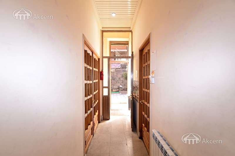 Office · 254 m² · Arabkir