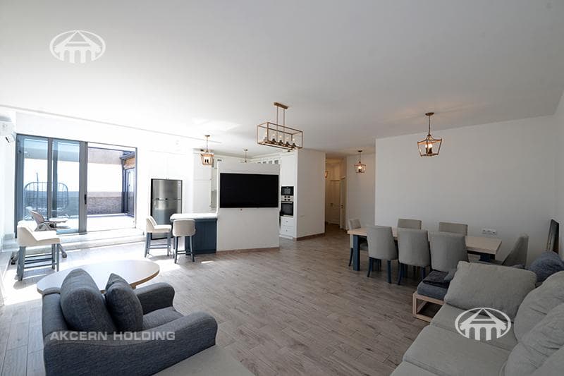 Apartment · 218 m² · Kentron