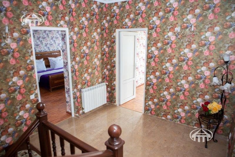 Дом · 5 комн. · 388 м² · Арабкир