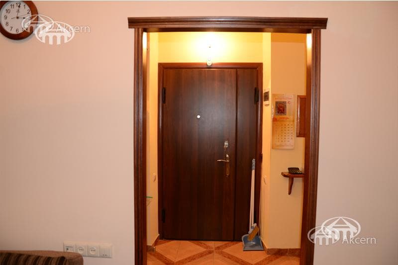 Բնակարան · 2 սեն. · 56 մ² · Կենտրոն