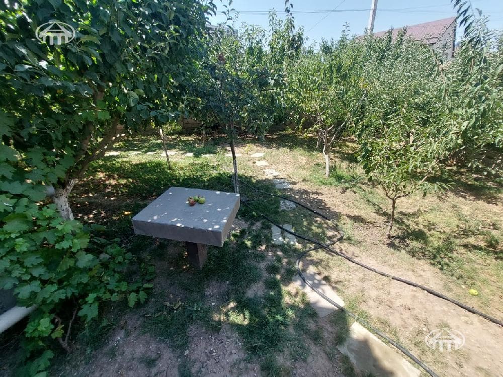 Особняк · 5 комн. · 266 м² · Аван