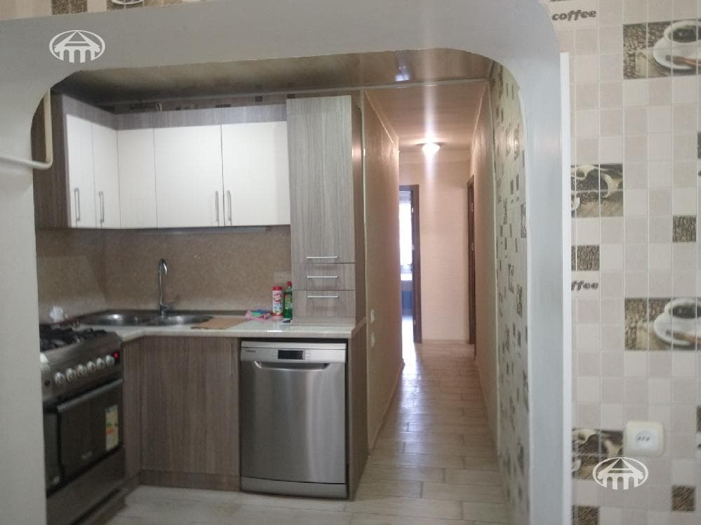 Квартира · 3 комн. · 71 м² · Арабкир