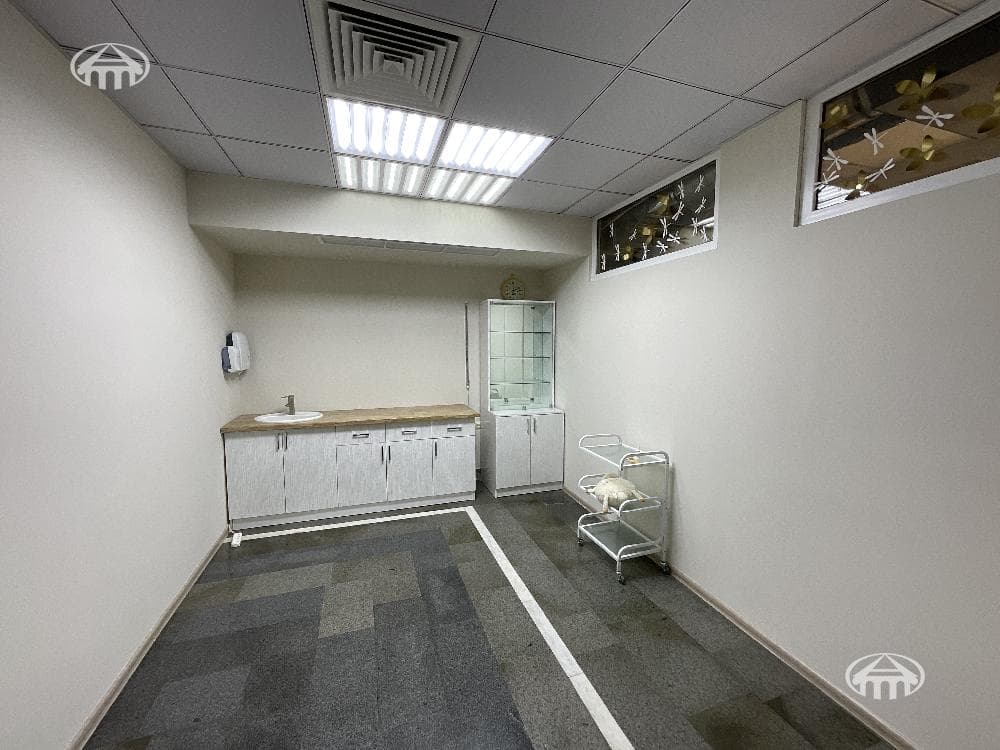 Mansion · 7 rooms · 700 m² · Arabkir