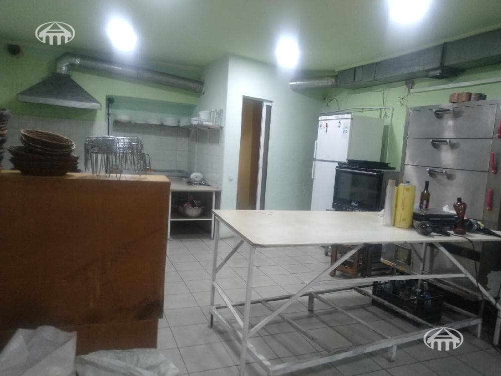 Restaurant · 172 m² · Shengavit