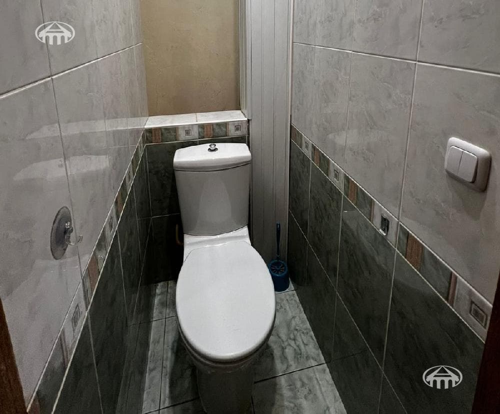 Բնակարան · 2 սեն. · 72 մ² · Կենտրոն