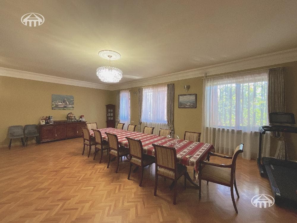 Mansion · 9 rooms · 680 m² · Arabkir — photo 5 / 47