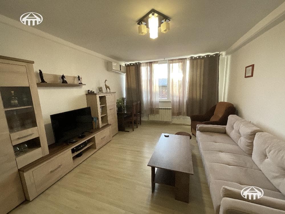 Apartment · 3 rooms · 97 m² · Kentron