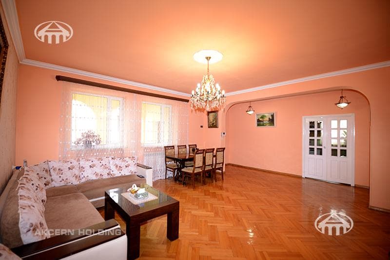 Mansion · 9 rooms · 385 m² · Kanaker-Zeytun