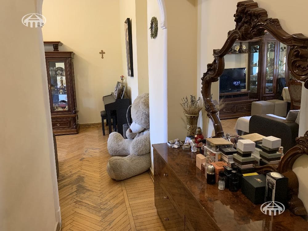 Квартира · 2 комн. · 47 м² · Кентрон