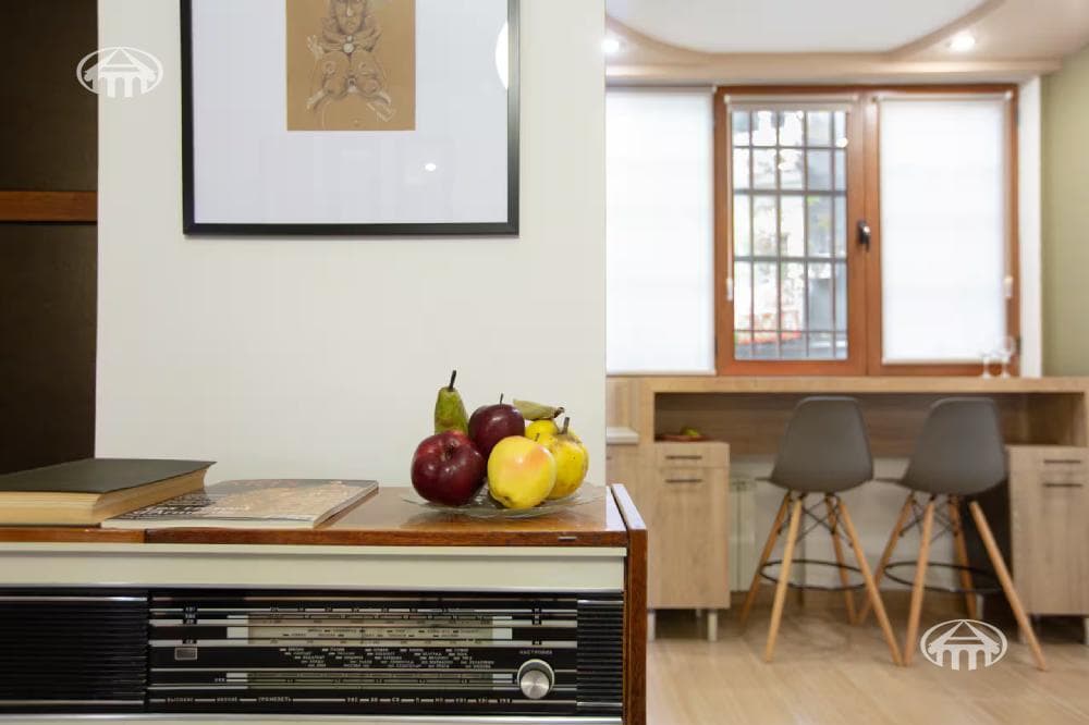 Apartment · 1 rooms · 43 m² · Kentron