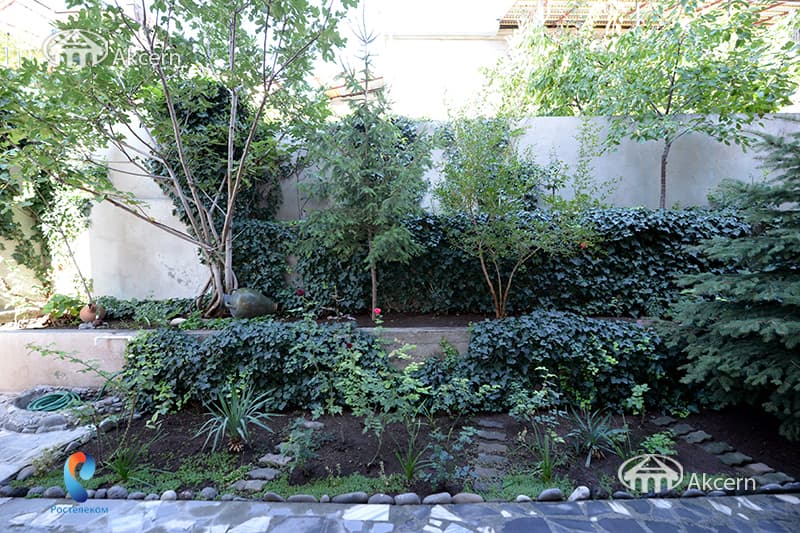 House · 3 rooms · 90 m² · Kentron