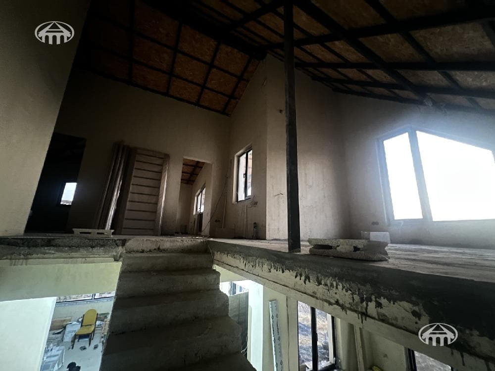 Mansion · 4 rooms · 190 m² · v. Aghdzk