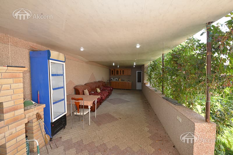 House · 3 rooms · 78 m² · Davtashen