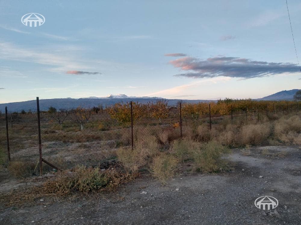 Land · 130,924 m² · Echmidzin