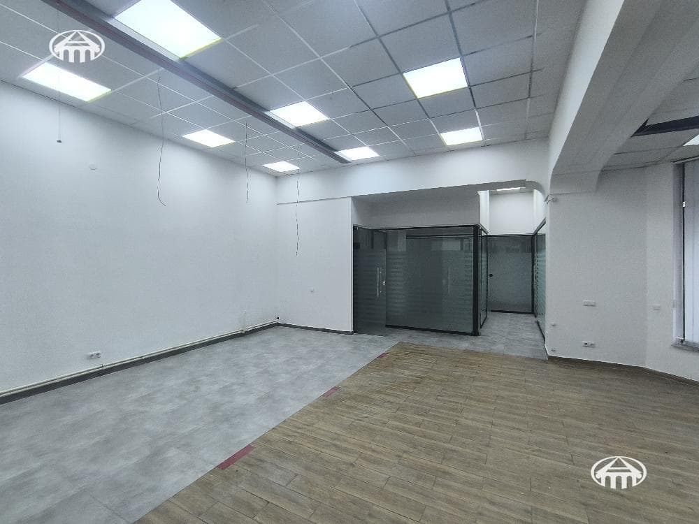 Retail · 140 m² · Arabkir