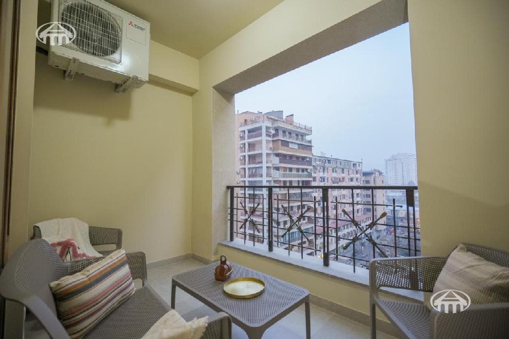 Apartment · 3 rooms · 70 m² · Kentron