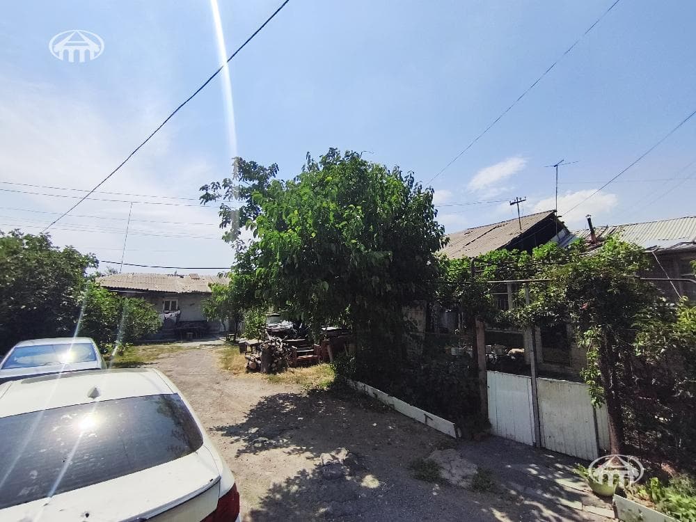 Участок · 887 м² · Аджапняк