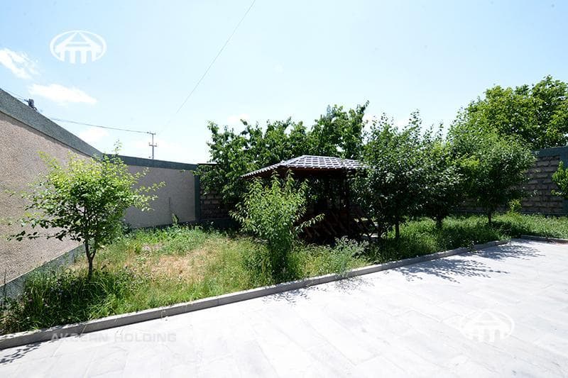 Mansion · 4 rooms · 121 m² · Mrgashen