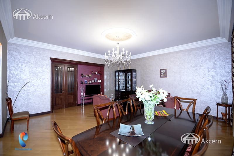 Квартира · 3 комн. · 134 м² · Кентрон