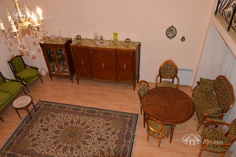 Apartment · 4 rooms · 103 m² · Kentron