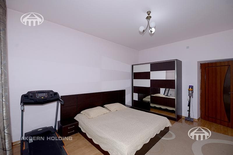 Mansion · 8 rooms · 607.5 m² · Qasax