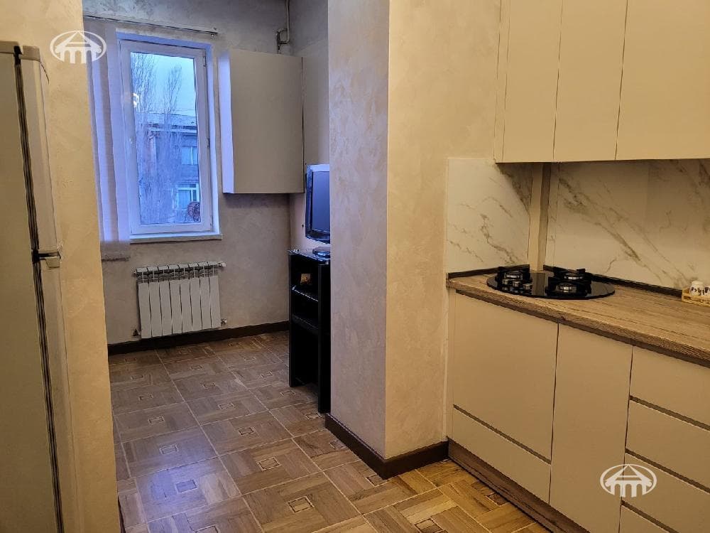 Квартира · 2 комн. · 65 м² · Аджапняк