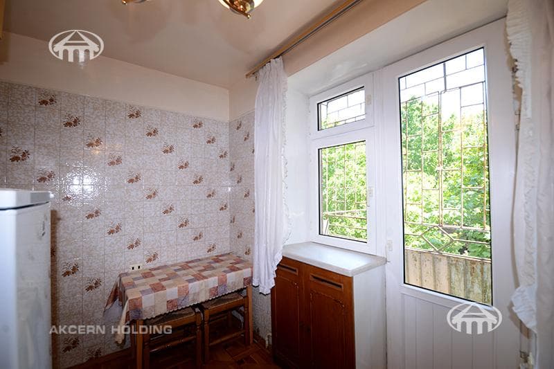 Apartment · 3 rooms · 82 m² · Arabkir