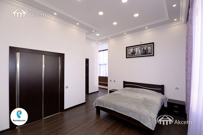 Особняк · 8 комн. · 520 м² · с. Ариндж