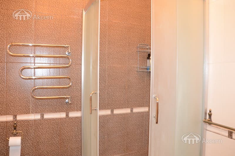 Apartment · 2 rooms · 74 m² · Kentron