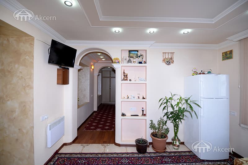 Բնակարան · 5 սեն. · 124 մ² · Քանաքեռ-Զեյթուն