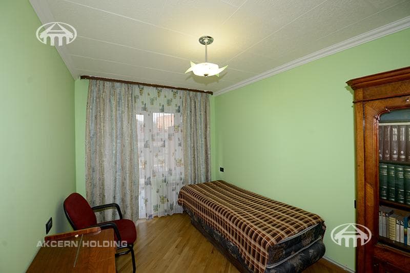 Apartment · 4 rooms · 102 m² · Kentron