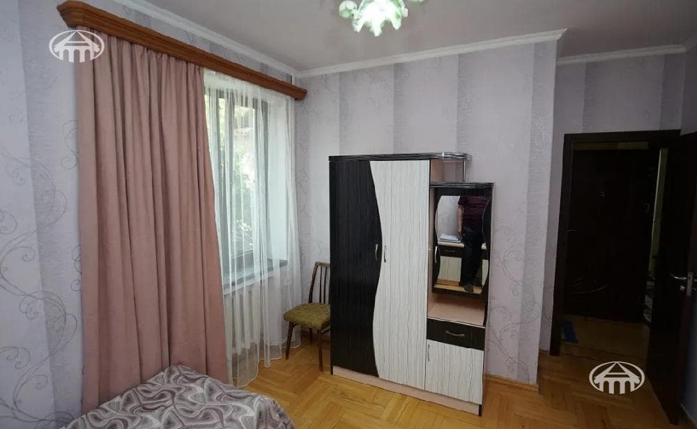 Квартира · 5 комн. · 170 м² · Кентрон