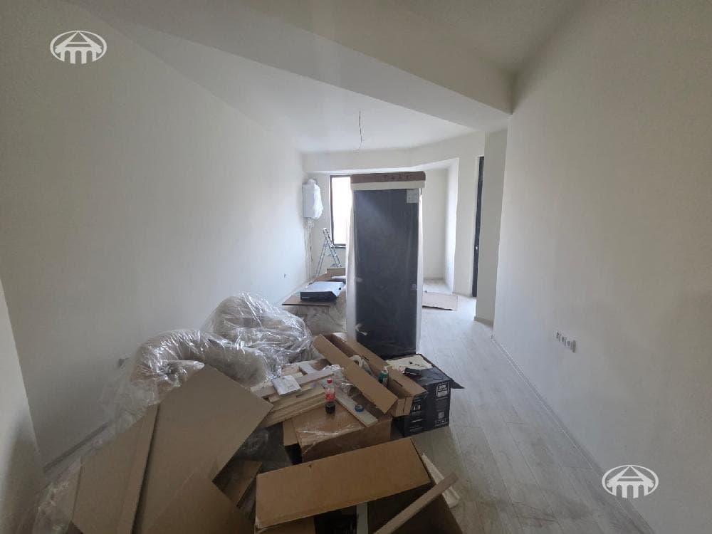 Apartment · 3 rooms · 83 m² · Arabkir