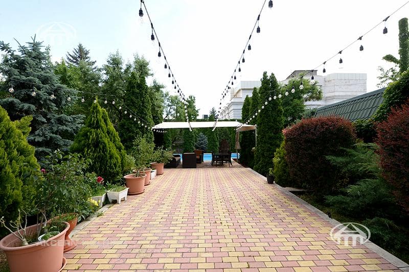 Особняк · 6 комн. · 512 м² · Канакер-Зейтун