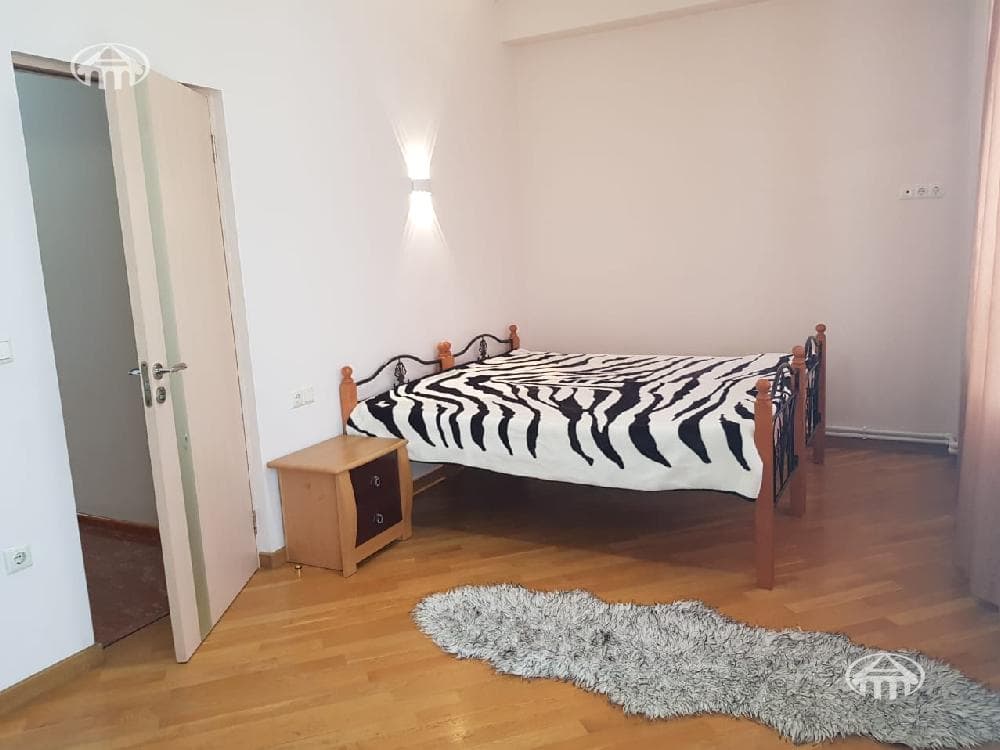 Квартира · 3 комн. · 123 м² · Арабкир