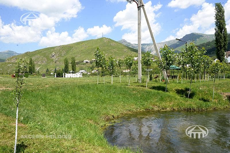 Land · 14,290 m² · v. Artavaz