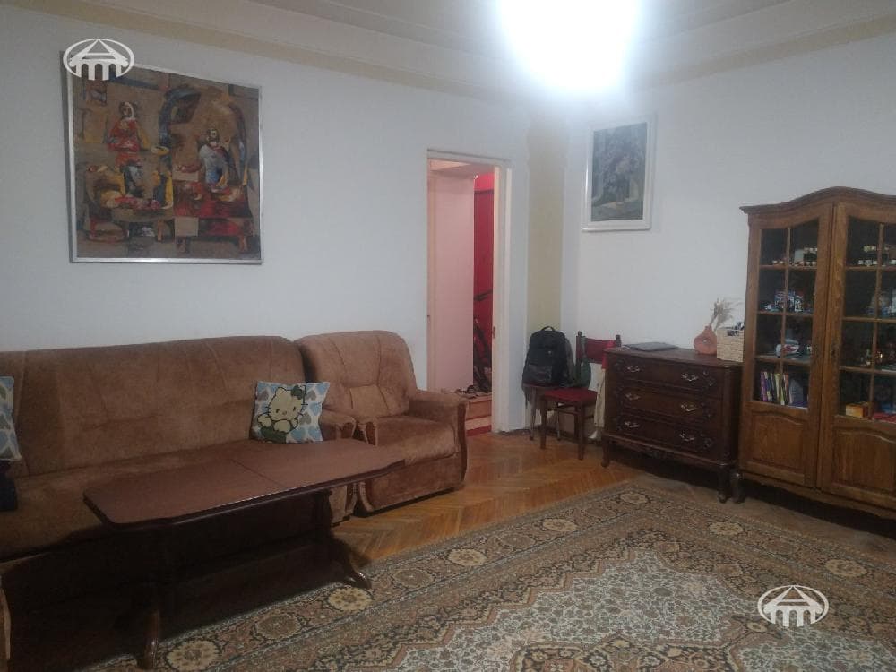 Квартира · 2 комн. · 60 м² · Кентрон