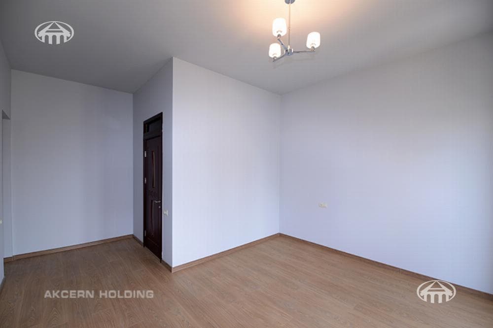 Mansion · 4 rooms · 300 m² · Nork-Marash — photo 18 / 34