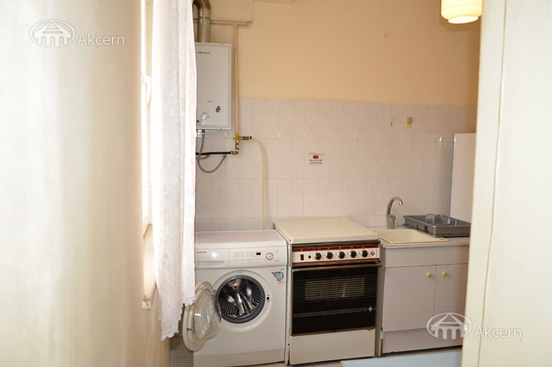 Apartment · 1 rooms · 50 m² · Kentron