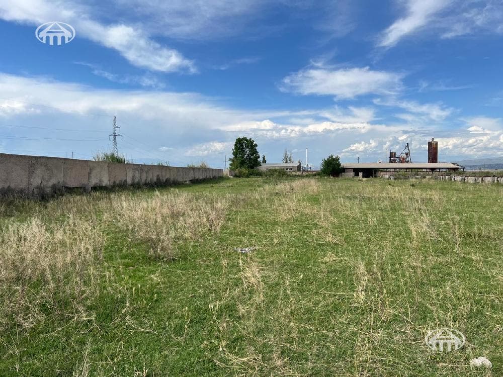 Участок · 16 400 м² · Масис