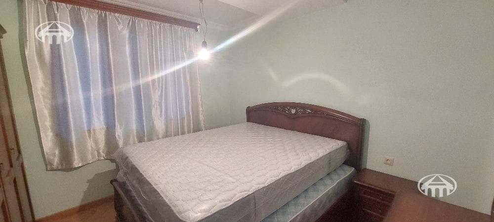 Apartment · 3 rooms · 84 m² · Kentron