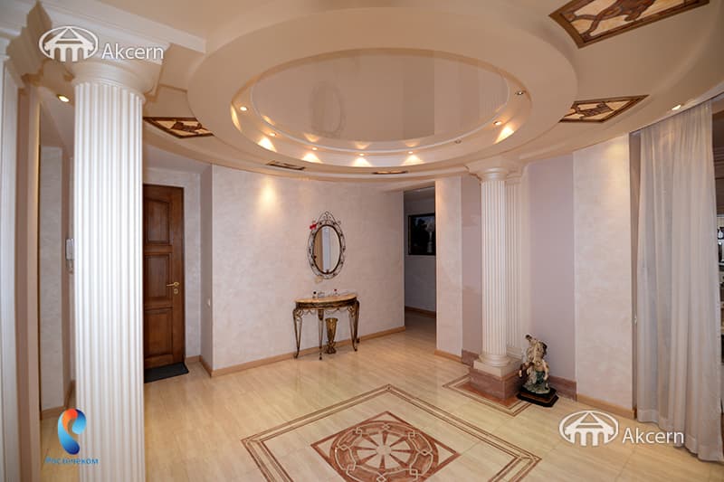 Apartment · 3 rooms · 150 m² · Kentron