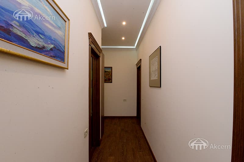 Apartment · 2 rooms · 84 m² · Arabkir — photo 12 / 27