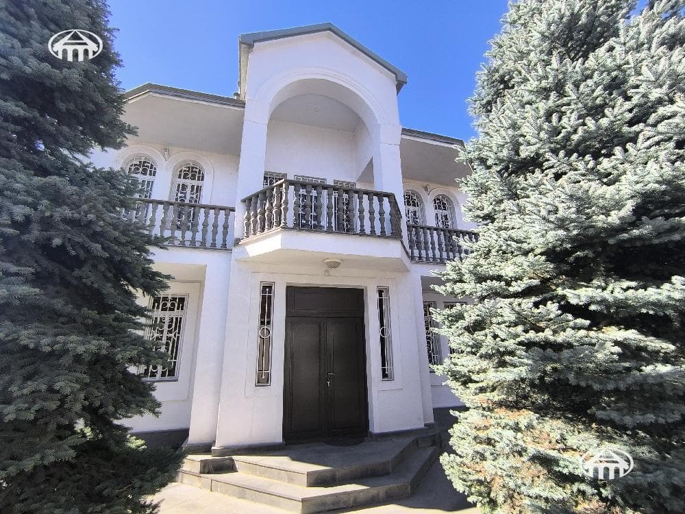 Mansion · 719 m² · Nor Nork