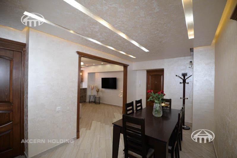 Apartment · 3 rooms · 104 m² · Kentron